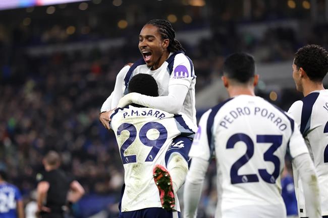Nhận định Newcastle vs Tottenham (03h00 ngày 3010) Bữa tiệc tại St James Park 2